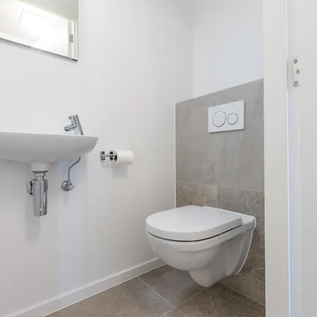 Lecomte - The Shoreline X The Waves Apartment Ostende