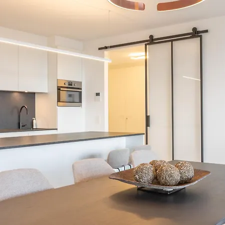 Lecomte - The Shoreline X The Waves *