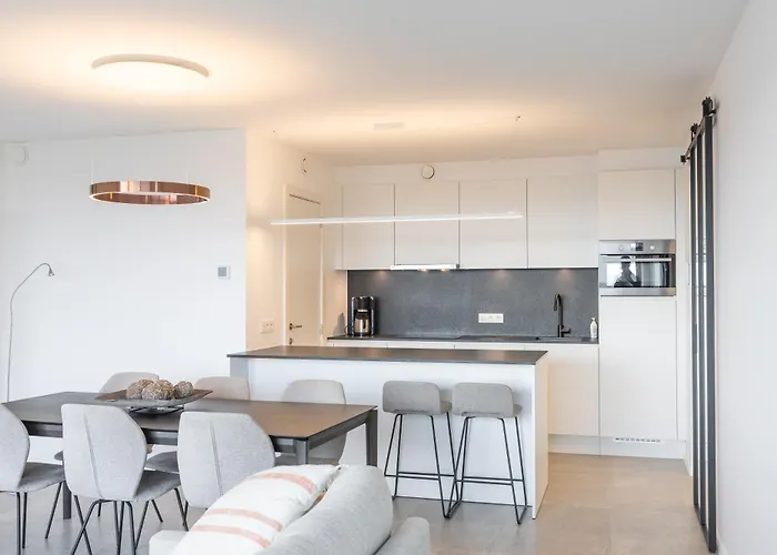 Lecomte - The Shoreline X The Waves 公寓 *