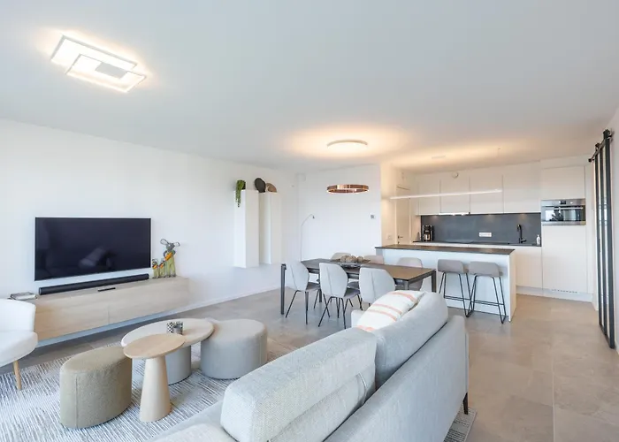 Lecomte - The Shoreline X The Waves Appartamento