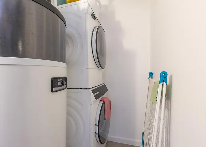 Lecomte - The Shoreline X The Waves * Ostenda